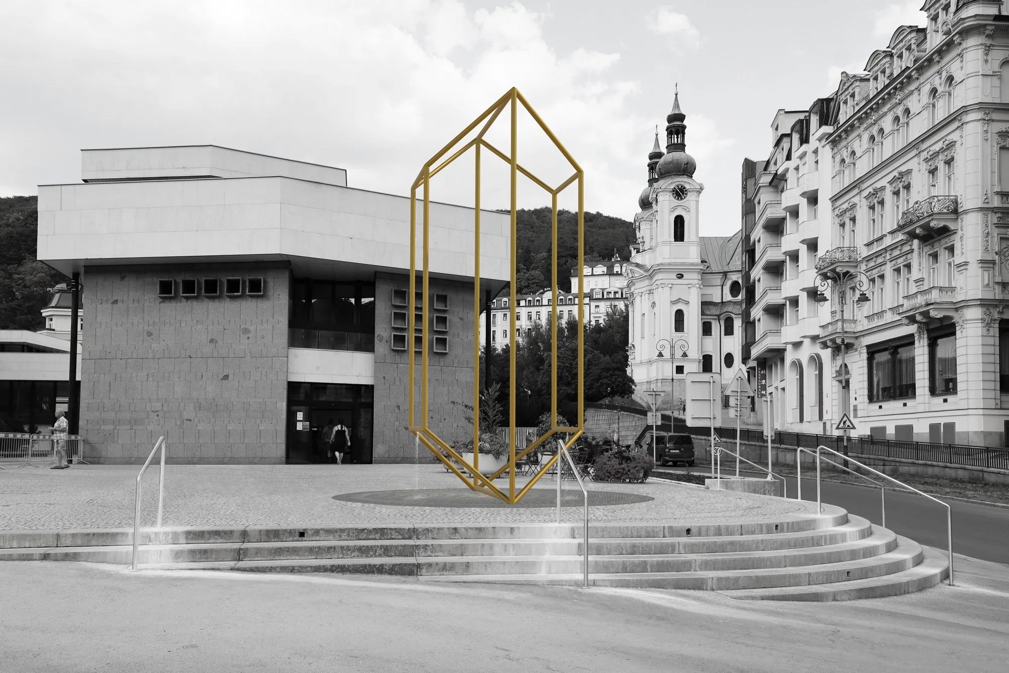 pitný stojan do veřejného prostoru před Vřídelní kolonádu od bydloarchitektů